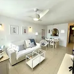 Bright In Mijas Costa With Shared Pool Apartament *