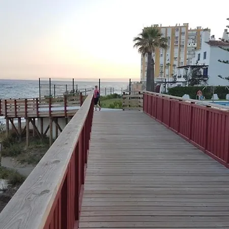 Bright In Mijas Costa With Shared Pool Апартаменты Cabopino