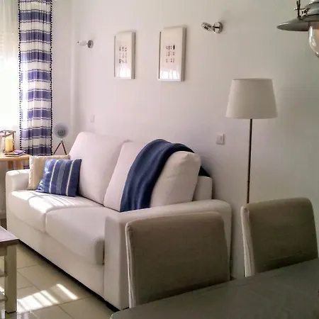 Bright In Mijas Costa With Shared Pool Cabopino