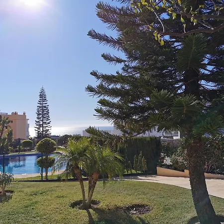 Bright In Mijas Costa With Shared Pool Cabopino